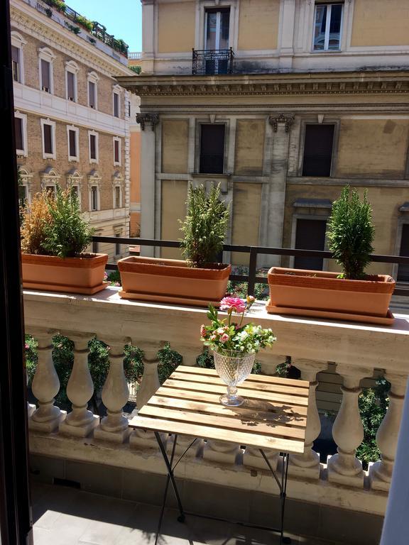 Bed and Breakfast 900 Piazza Del Popolo Rzym Zewnętrze zdjęcie