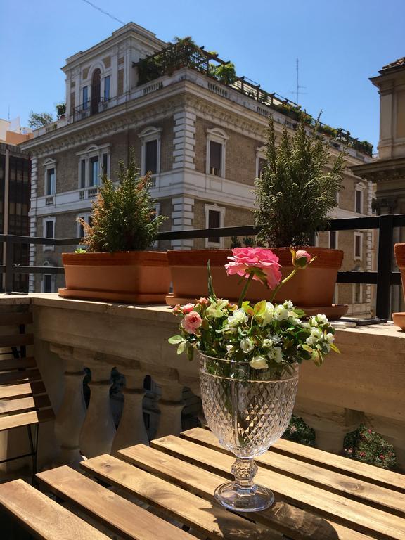Bed and Breakfast 900 Piazza Del Popolo Rzym Zewnętrze zdjęcie